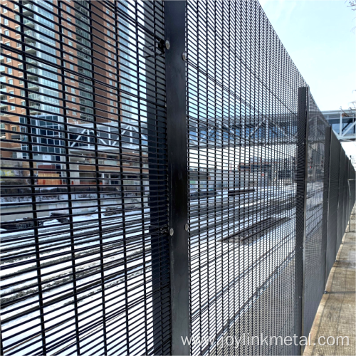 anti-climb 358 welded mesh fence